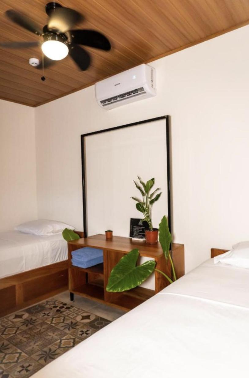 Nao Hostal Playa Venao